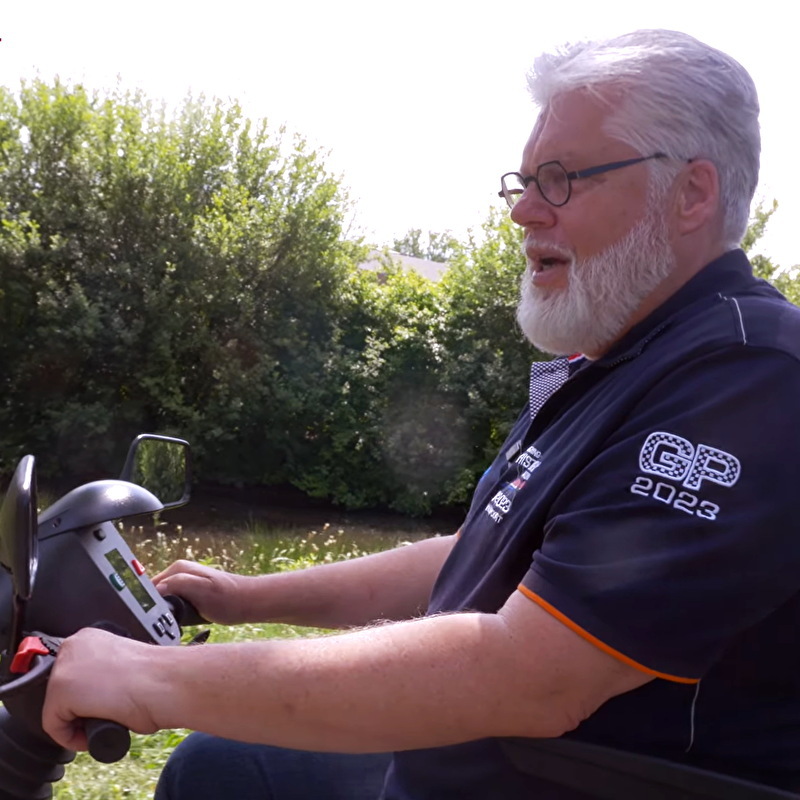 Scootmobiel Minicrosser
