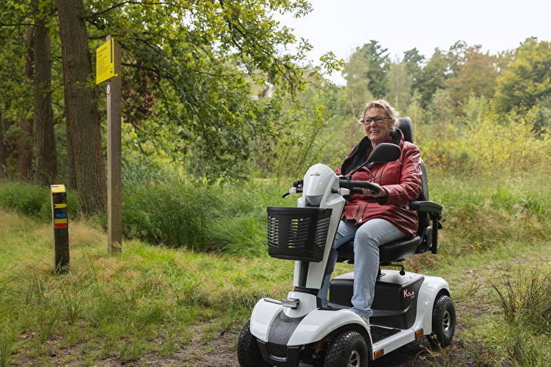 Scootmobiel in de natuur