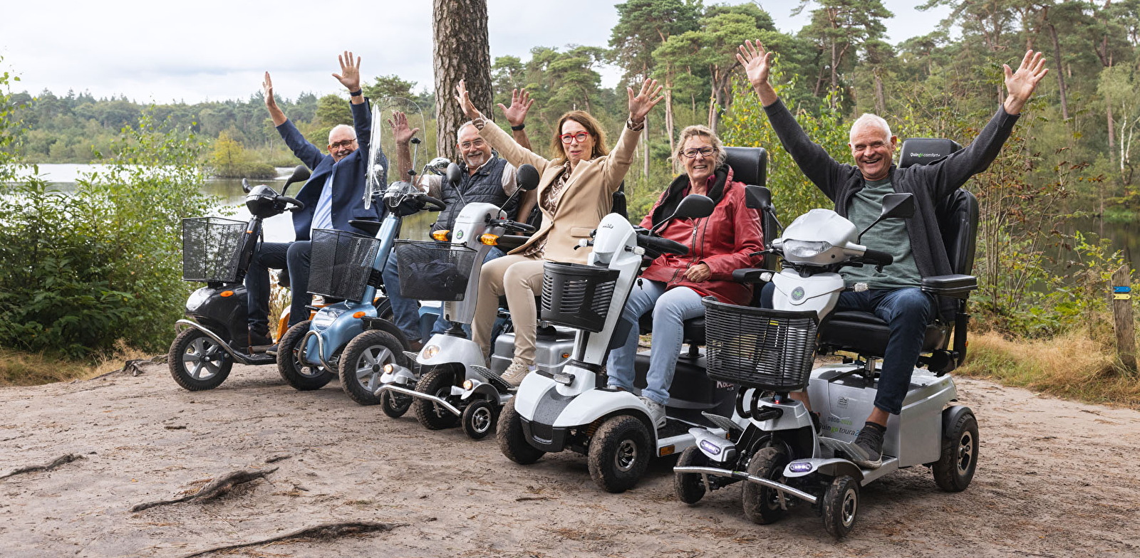 Scootmobiel groep samen